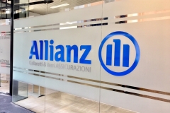 Allianz Borgomanero - Vetrofania su vetrina esterna, uso decorativo e schermo privacy